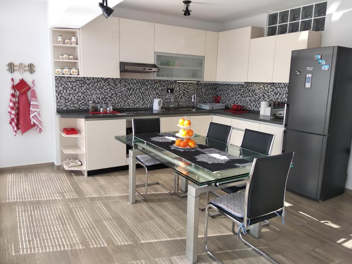 Apartman Angela Rijeka Dış mekan fotoğraf
